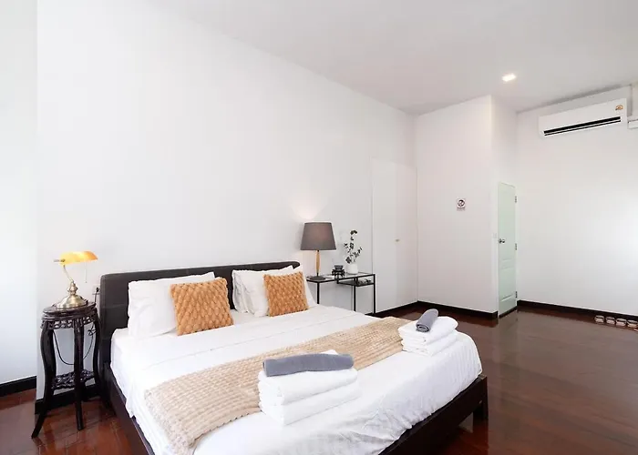 Heritage Family Spacious & Location 度假居 曼谷
